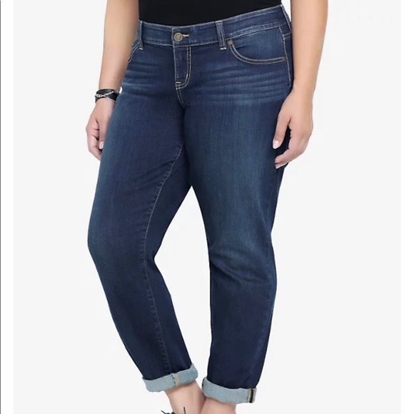 torrid Denim - TORRID BOYFRIEND JEAN - DARK WASH Size 22R